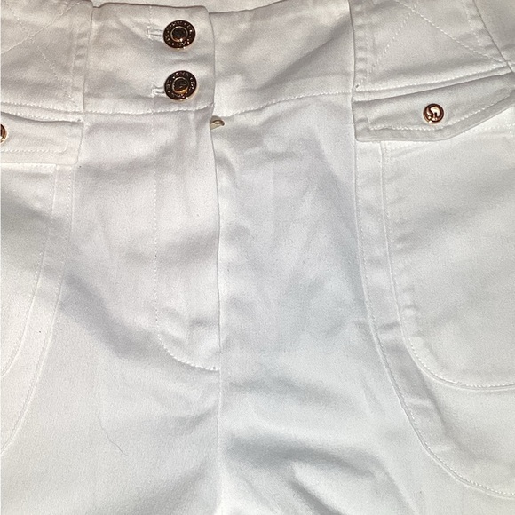St. John sport white capris size 14 - Picture 9 of 9